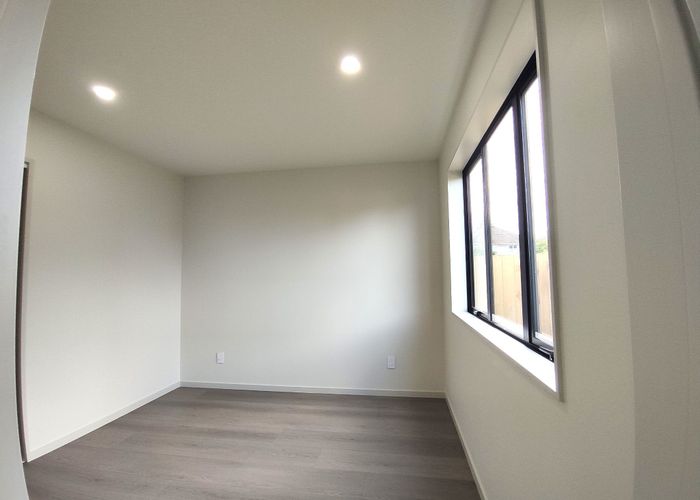  at 6 HALFORD PLACE, Glen Innes, Auckland City, Auckland