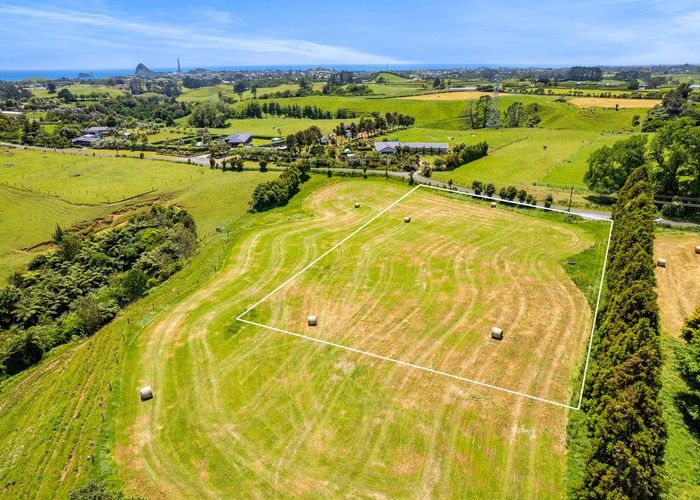  at 160 Sealy Road, Omata, New Plymouth, Taranaki
