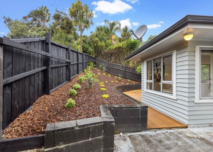  at 2/33 Rukutai Street, Orakei, Auckland City, Auckland