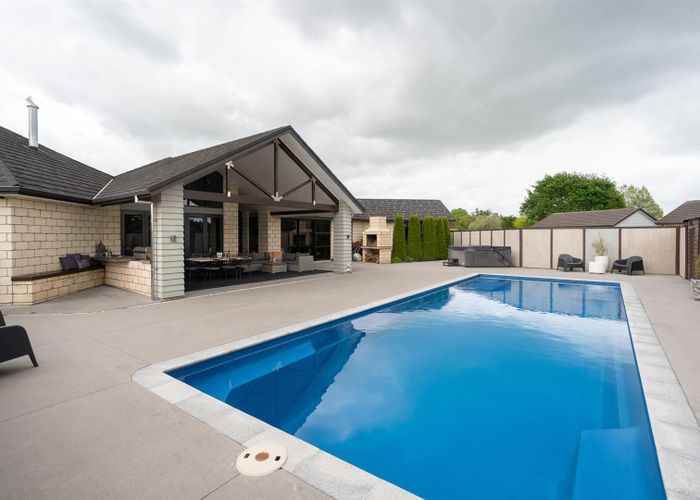 at 19E Bates Road, Tamahere, Hamilton