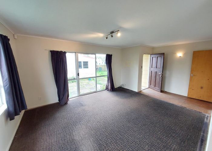  at 25 Crosby Road, West Harbour, Auckland