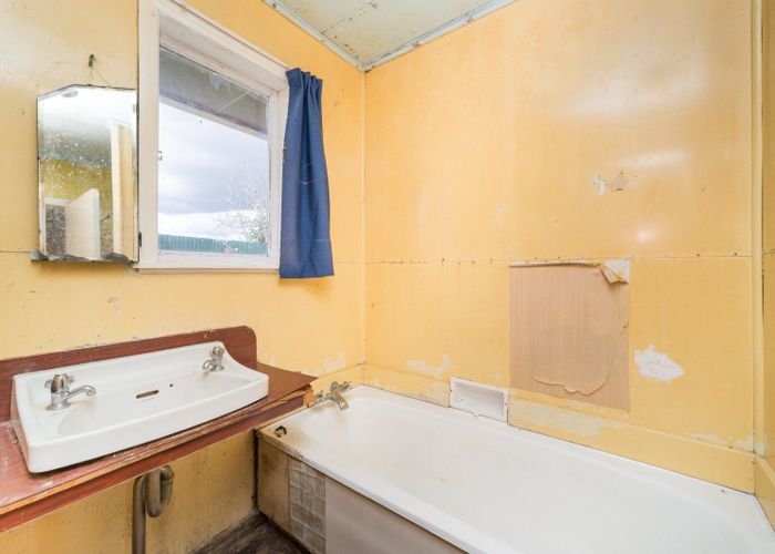  at 10 Somerset Crescent, Highbury, Palmerston North, Manawatu / Whanganui