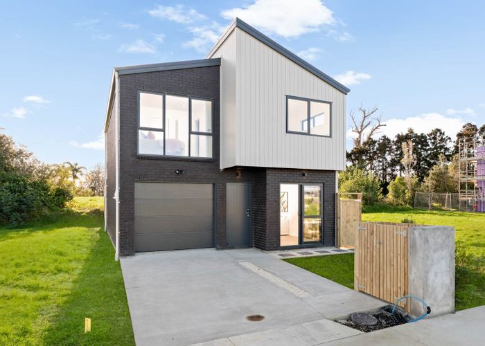  at 51 Picnic Point Road, Hobsonville, Waitakere City, Auckland