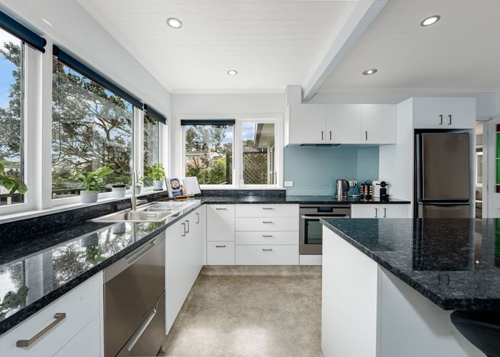  at 4 Clive Road, Khandallah, Wellington, Wellington