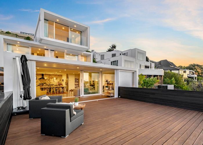  at 33 Marau Crescent, Mission Bay, Auckland City, Auckland