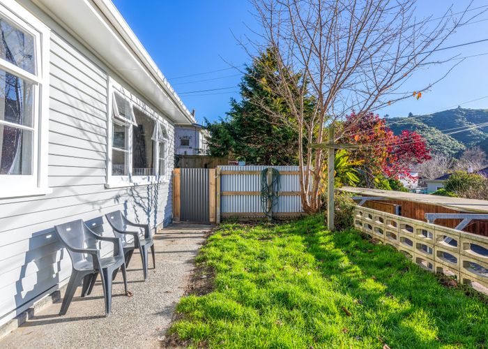  at 110A Hine Road, Wainuiomata, Lower Hutt