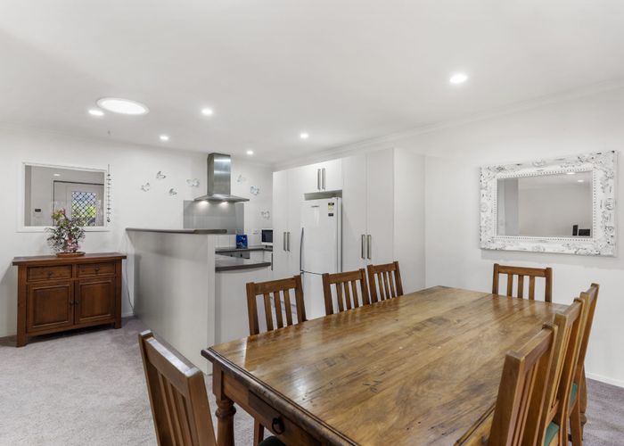  at 27 Soldiers Bay Place, Birkenhead, Auckland