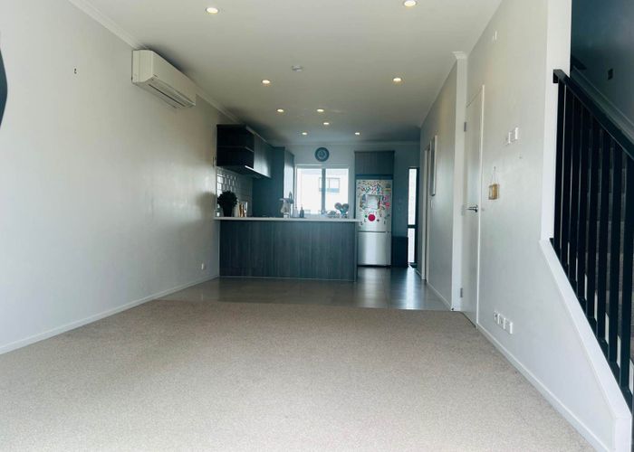  at 10 Adlam Lane, Takanini, Papakura, Auckland