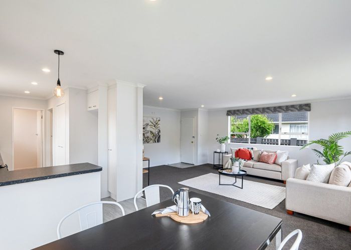  at 4 Harvard Grove, Totara Park, Upper Hutt