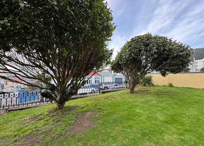  at Mount Victoria, Wellington, Wellington