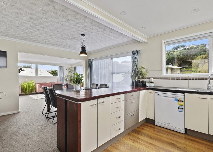  at 15 Brora Crescent, Papakowhai, Porirua, Wellington