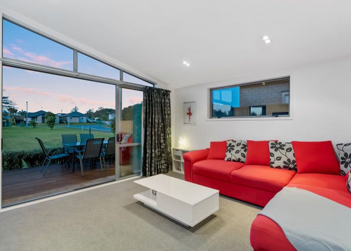  at 14 Scoria Close, Pyes Pa, Tauranga