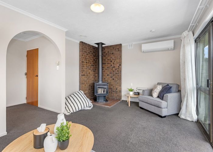  at 1/4 Bencard Place, Hoon Hay, Christchurch City, Canterbury