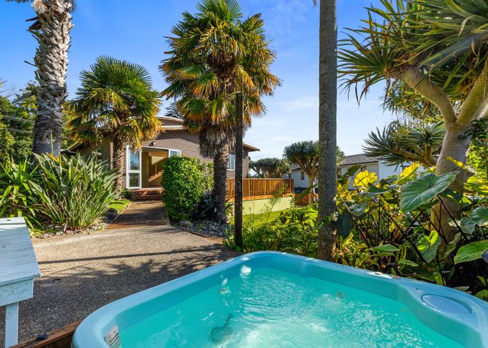  at 246 Waitaha Road, Welcome Bay, Tauranga, Bay Of Plenty