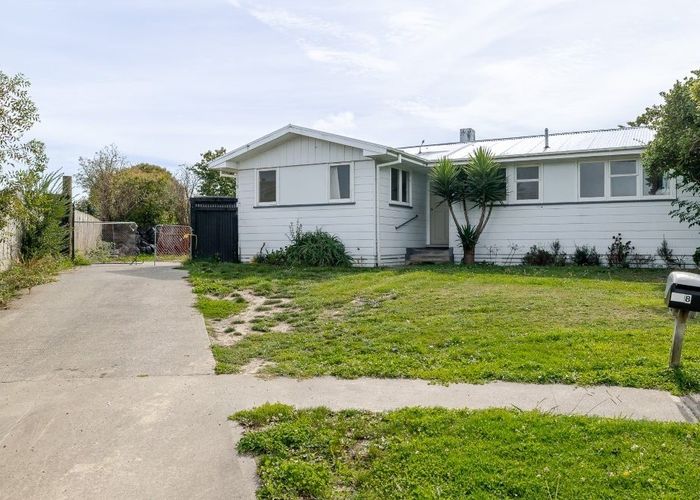  at 8 Benbow Place, Awapuni, Palmerston North