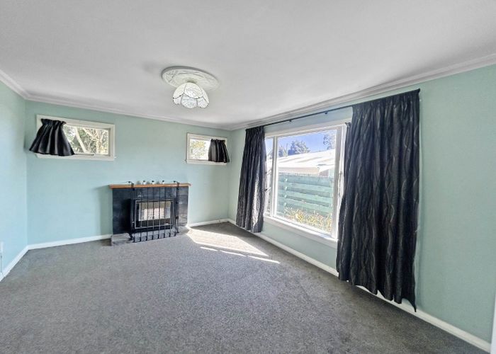  at 16 Wood Street, Takaro, Palmerston North, Manawatu / Whanganui