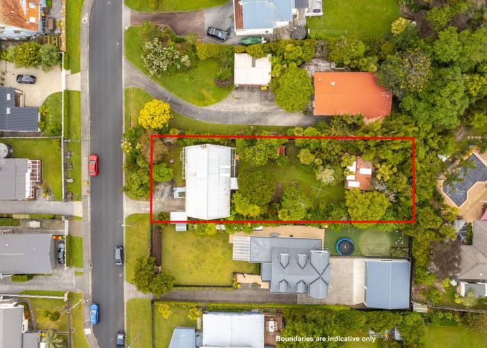  at 12 Outlook Road, Greenhithe, Auckland