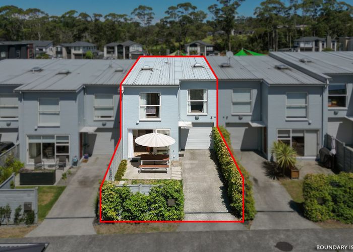  at 7 Briddock Way, Swanson, Auckland