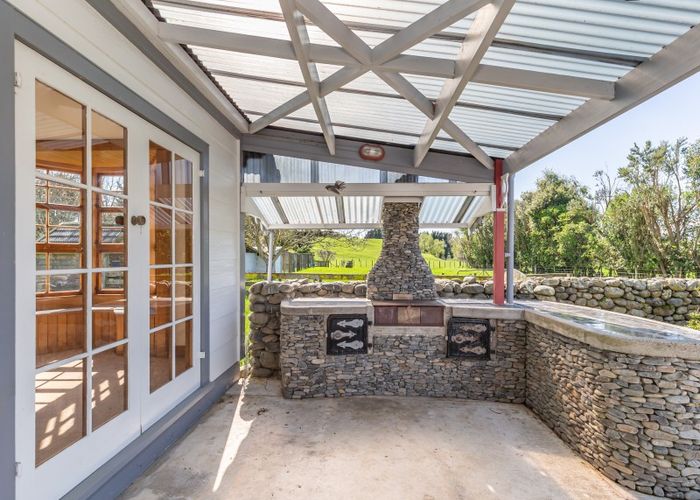  at 23 Painua Road, Hokio Beach, Levin