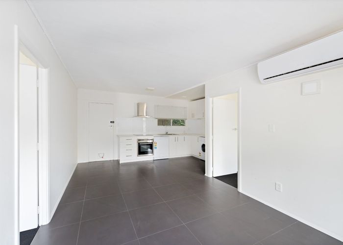  at 11/29 Fairview Road, Mount Eden, Auckland