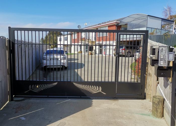  at 2C Boundary Road, New Windsor, Auckland City, Auckland