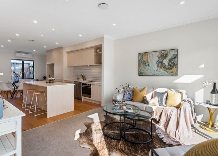  at 34 Mahalo Avenue, Wiri, Manukau City, Auckland