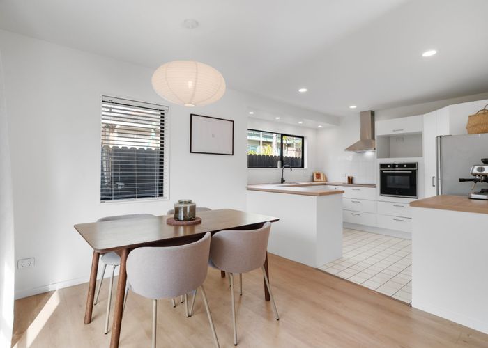  at 28 Milan Drive, Glen Eden, Auckland