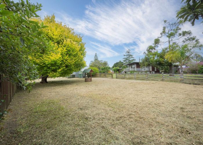  at 10A Rosier Road, Glen Eden, Waitakere City, Auckland