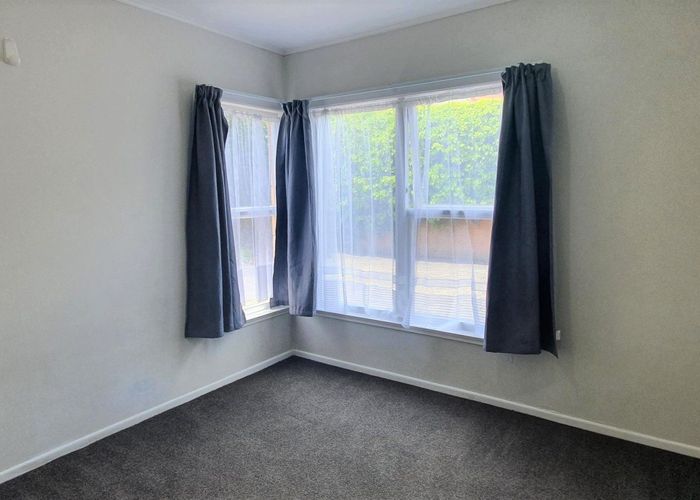  at 8D Fairleigh Ave, Mount Albert, Auckland City, Auckland
