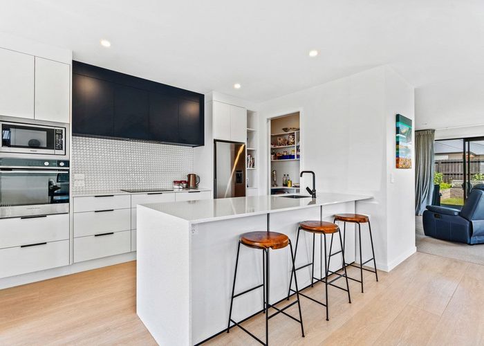  at 7 Tahi ST, Albert town, Wanaka