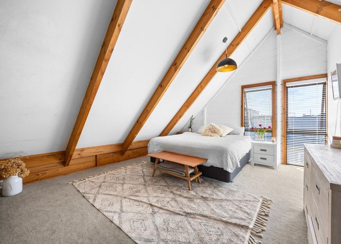  at 4037A Great North Road, Glen Eden, Waitakere City, Auckland