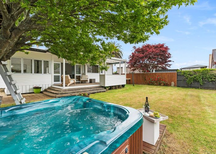  at 8 Beach Street, Whakatane