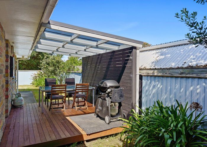  at 44 Toi Street, Otaki Beach, Otaki