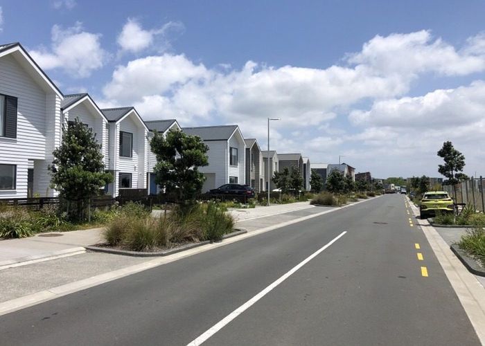  at 69 Glidepath Road, Hobsonville, Waitakere City, Auckland