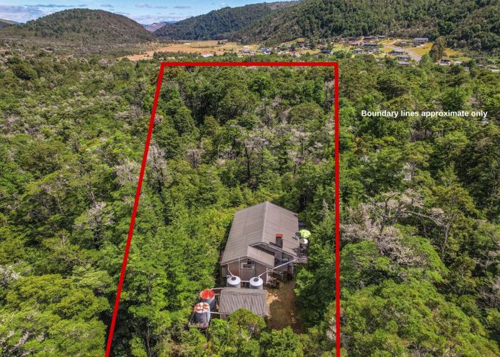  at 14 Robert Street, ST. ARNAUD