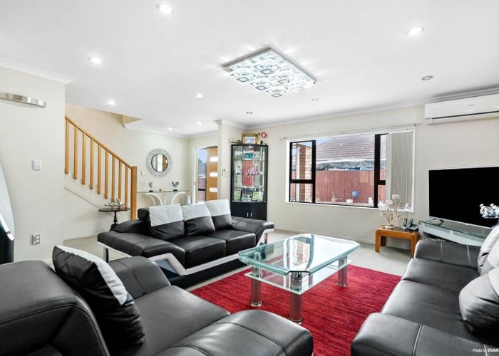  at 5A Dryden Avenue, Papatoetoe, Manukau City, Auckland