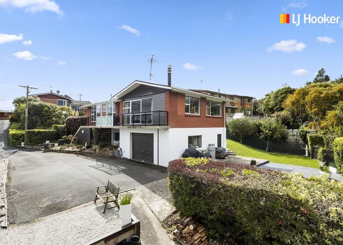  at 136 Larnach Road, Waverley, Dunedin