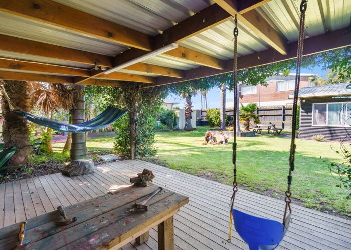  at 570B Papamoa Beach Road, Papamoa, Tauranga, Bay Of Plenty