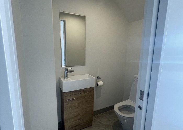  at 7/1 Sylvan Crescent, Te Atatu South, Waitakere City, Auckland