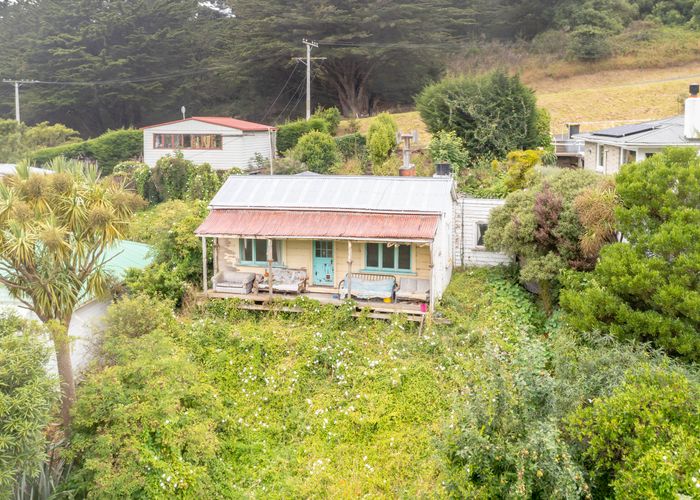  at 4 Harbour Terrace, Careys Bay, Port Chalmers