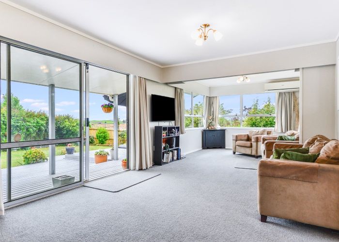  at 10 Wattle Place, Chartwell, Hamilton