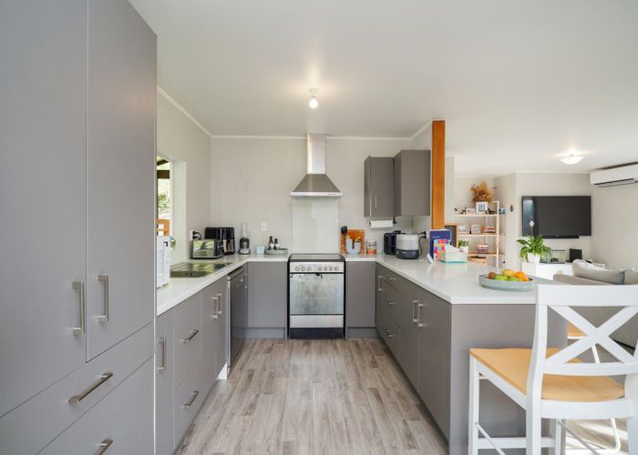  at 137 Dunns Road, Otatara