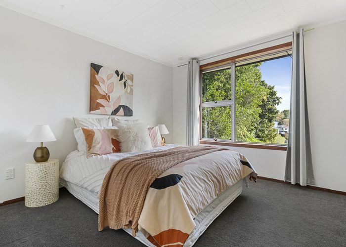  at 15 Beeche Place, Birkdale, North Shore City, Auckland