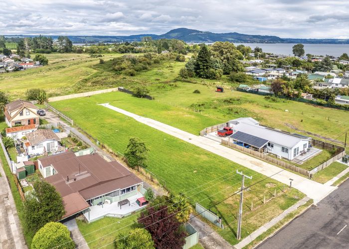  at 52A Robinson Avenue, Holdens Bay, Rotorua, Bay Of Plenty