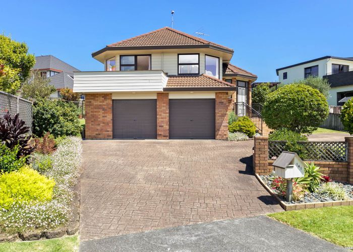  at 141 Halsey Drive, Lynfield, Auckland