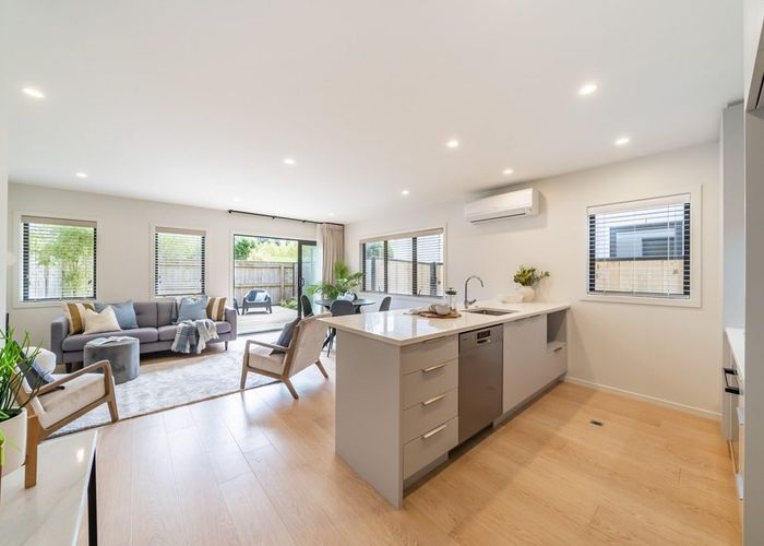 at 11 Te Ara o Maraenuku, Boulcott, Lower Hutt