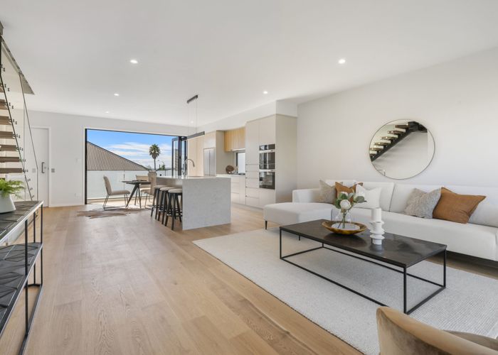  at 16E Killarney Street, Takapuna, North Shore City, Auckland
