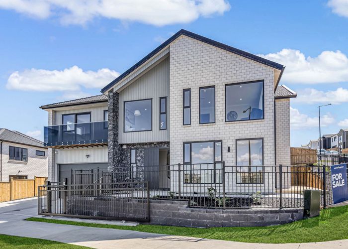  at 31  Hauhake Road, Flat Bush, Manukau City, Auckland