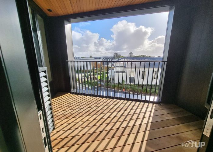  at 307/2 Launch Road, Hobsonville, Waitakere City, Auckland