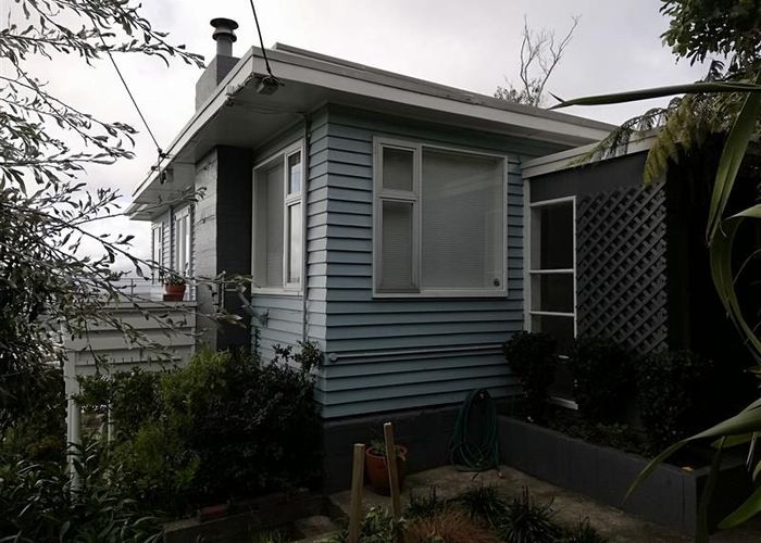  at 27 Fortunatus Street, Brooklyn, Wellington